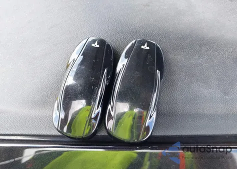 2015 Tesla Model S 85D/P85D from USA, damaged, VIN 5YJSA1E4XFF111981